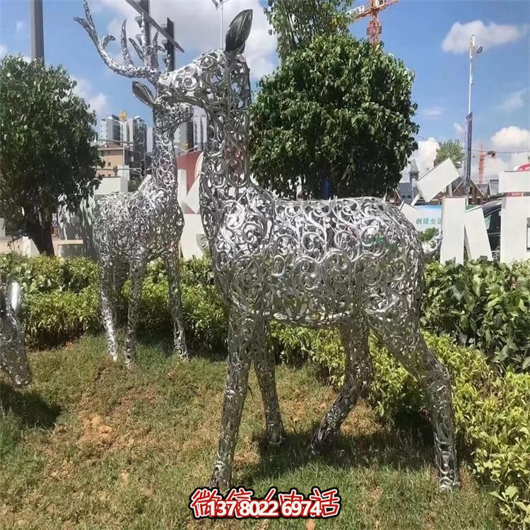 LED梅花鹿雕塑照明，景觀照明設計體驗