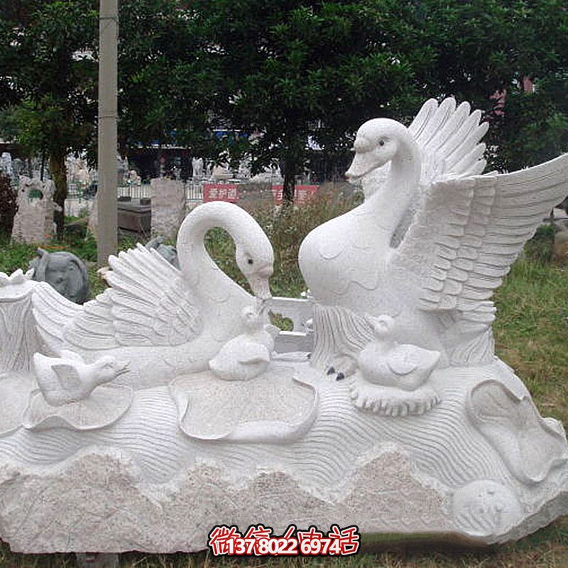 創(chuàng)意企鵝雕塑，點綴你的公園廣場