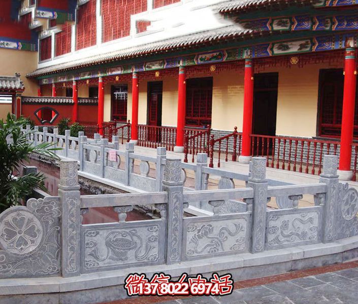 游覽大理，感受古老石欄桿的魅力