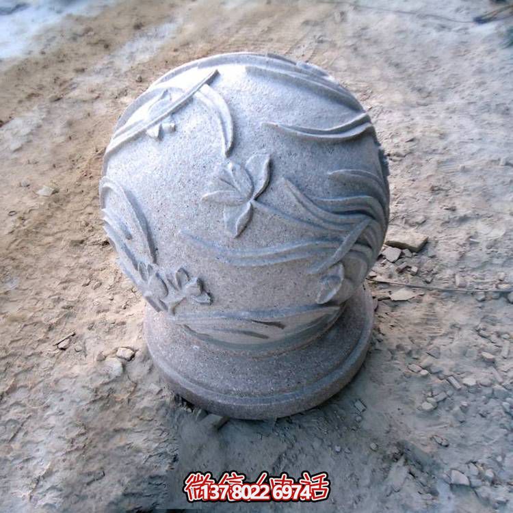 大理石浮雕雕塑，給公園景觀增添美感