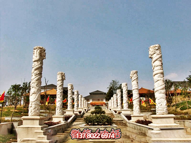 傳統(tǒng)工藝石雕龍柱，傳承古老文化
