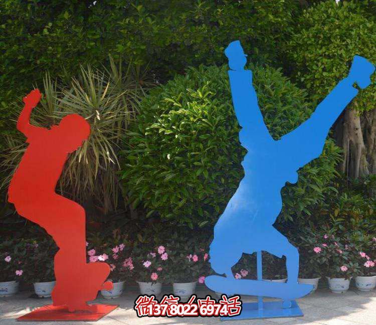 不銹鋼滑板雕塑，挑戰(zhàn)高難度運(yùn)動(dòng)