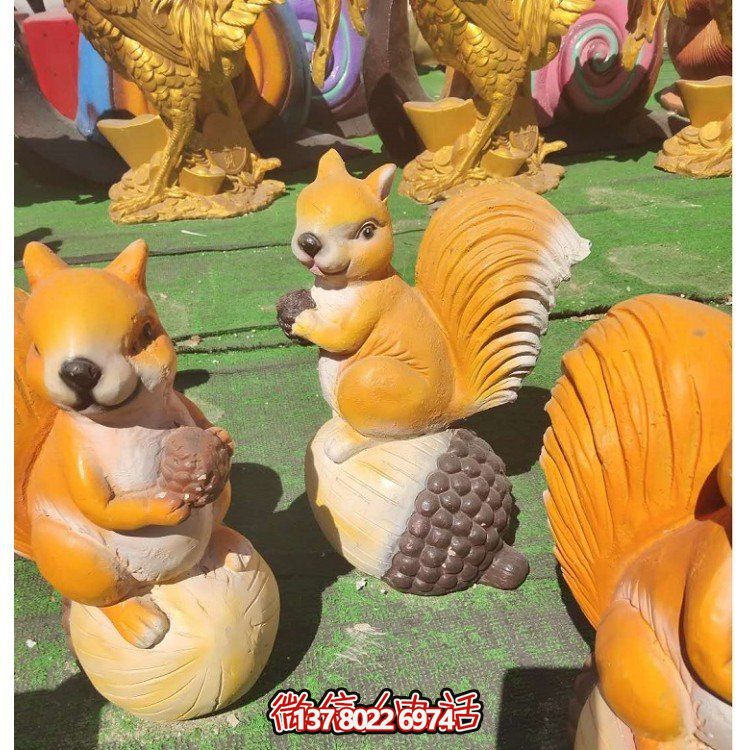 集游樂、景觀、動物園于一體的玻璃鋼仿真卡通動物游樂場