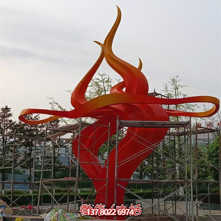 創(chuàng)意景觀不銹鋼雕塑擺件，點亮小區(qū)別墅美景