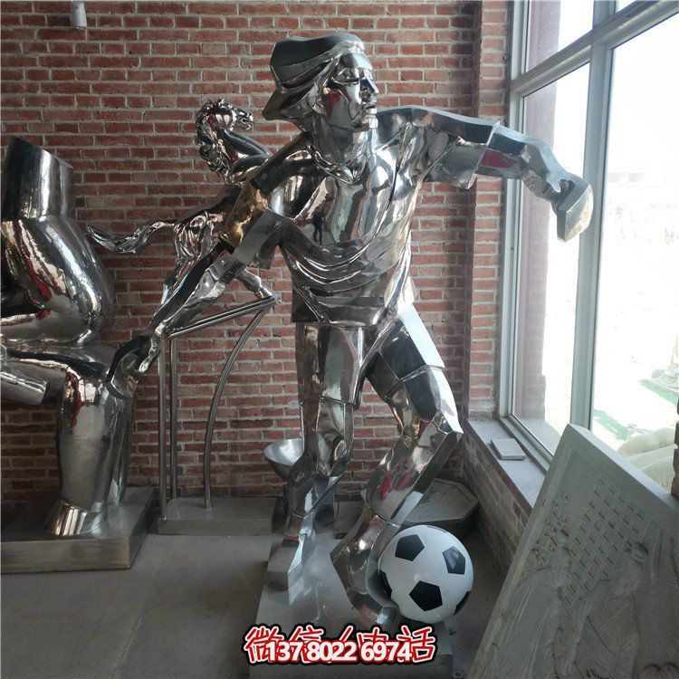 大型不銹鋼雕塑，打造精神堡壘，點(diǎn)亮文化街景觀