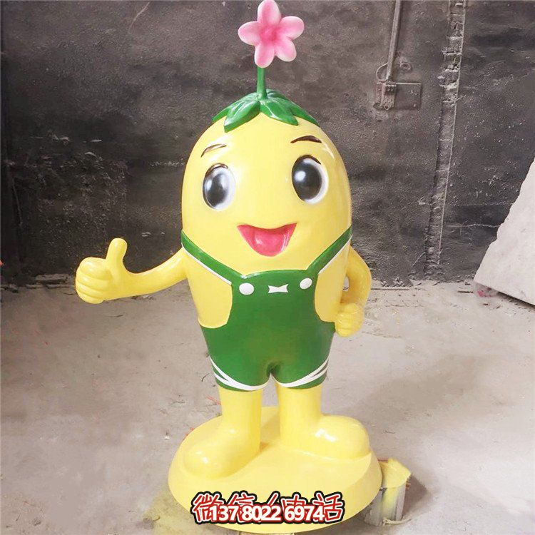 玻璃鋼卡通人物雕塑，給幼兒園創(chuàng)意擺放