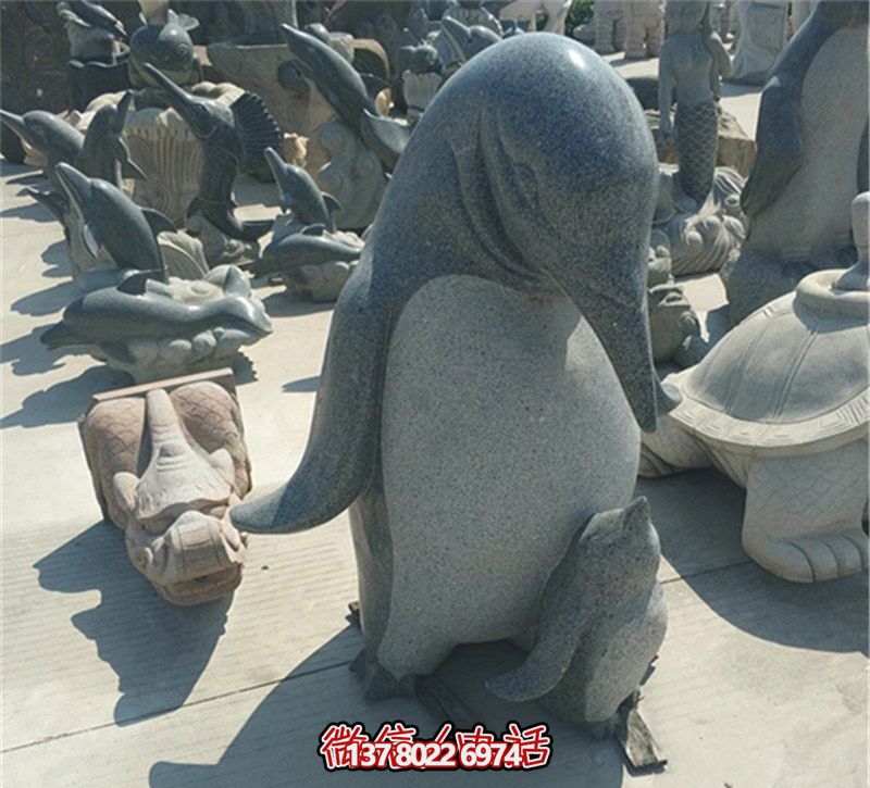 企鵝雕塑，讓公園更加精彩