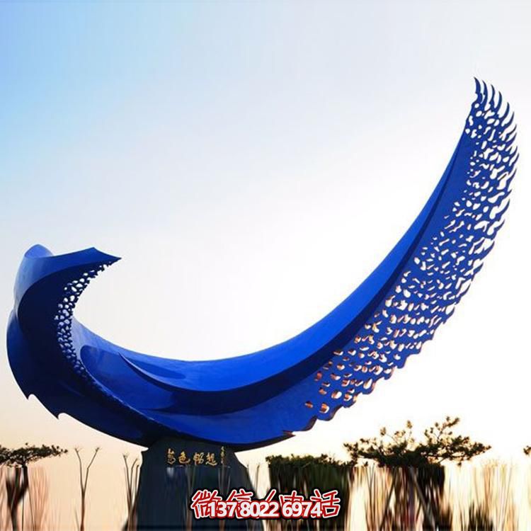 不銹鋼雕塑裝置，繽紛綠化帶景觀