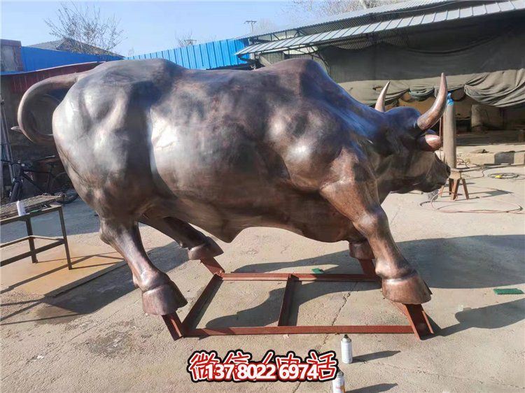 大型銅牛景觀(guān)雕塑，招財(cái)擺件