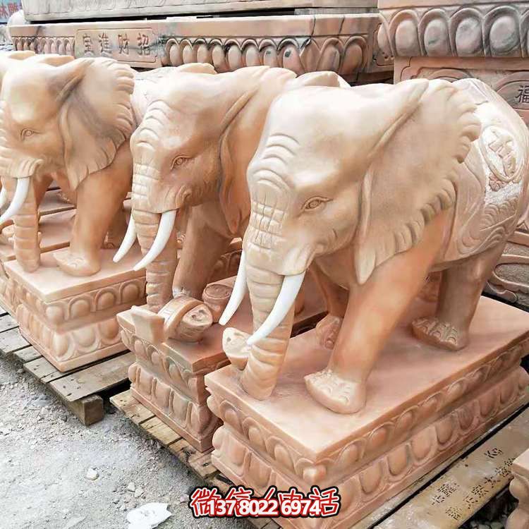 紅晚霞，石雕大象雕塑，點綴庭院空間