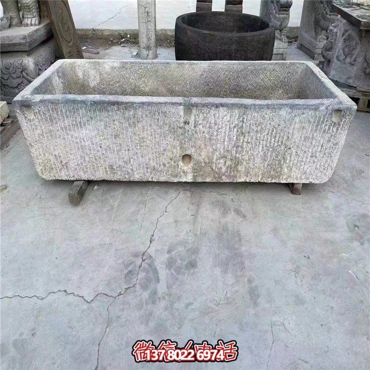 經(jīng)典石槽景觀裝飾，營造自然和諧的室外空間