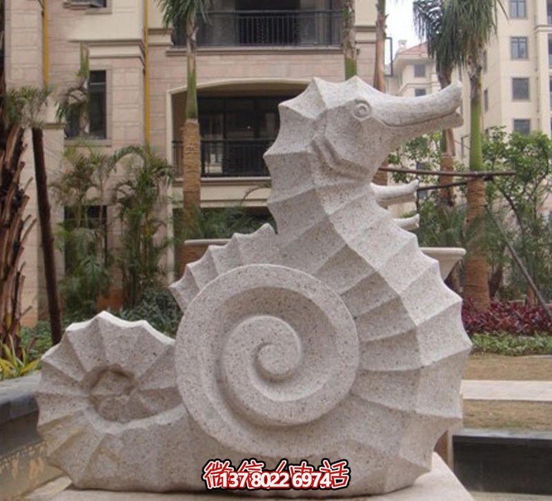 海馬創(chuàng)意石雕，點(diǎn)綴街道邊