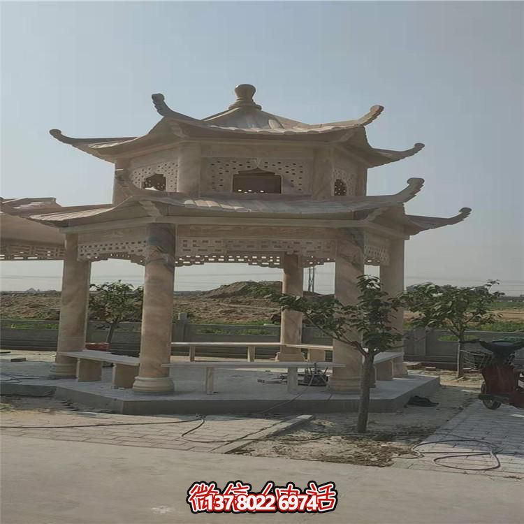 雙層紅雕涼亭，觀賞絕美晚霞，享受乘涼樂趣