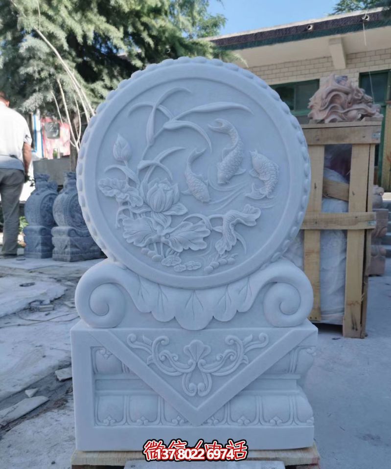 精美大理石雕刻荷花抱鼓石門墩，點(diǎn)綴庭院門口