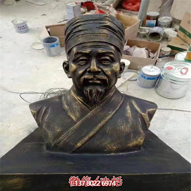 仿銅人物雕塑，玻璃鋼擺放玻璃裝飾城市學(xué)校園林