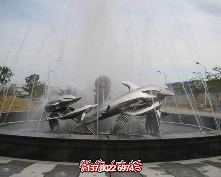 不銹鋼海豚雕塑，裝飾現(xiàn)代廣場(chǎng)的水景