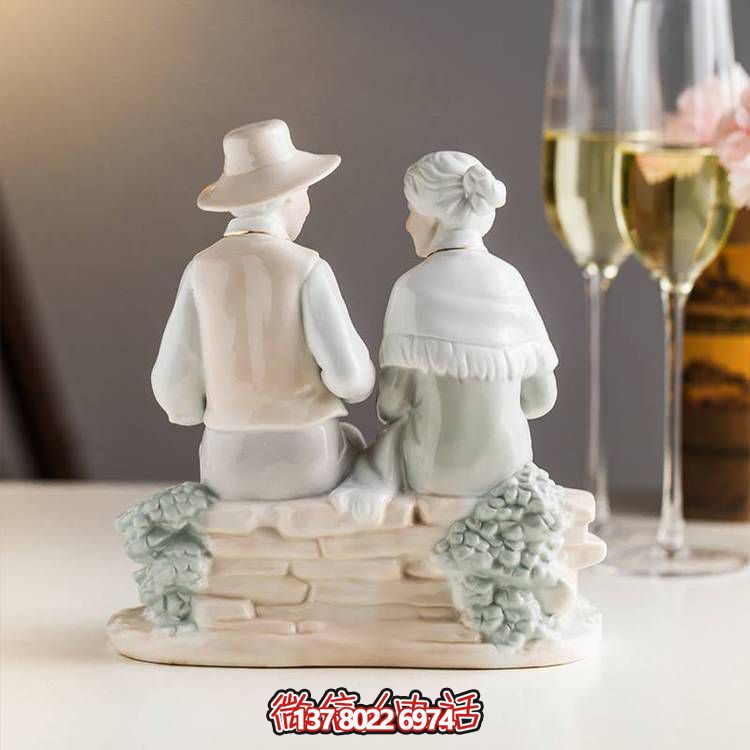 玻璃鋼雕塑人物裝飾，為室內(nèi)臥室?guī)砻篮梅諊? title=