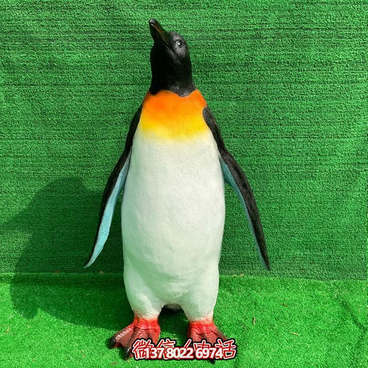 可愛(ài)企鵝擺件，玻璃鋼精致卡通裝飾