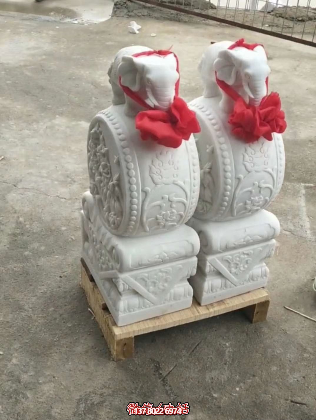 漢白玉吉祥小象雕塑，石門口擺放門墩