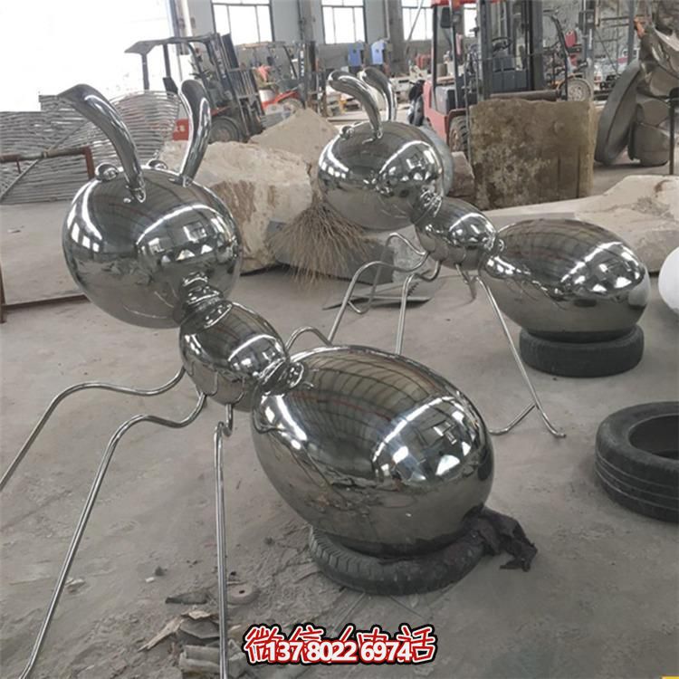 不銹鋼動(dòng)物雕塑，點(diǎn)綴公園景觀