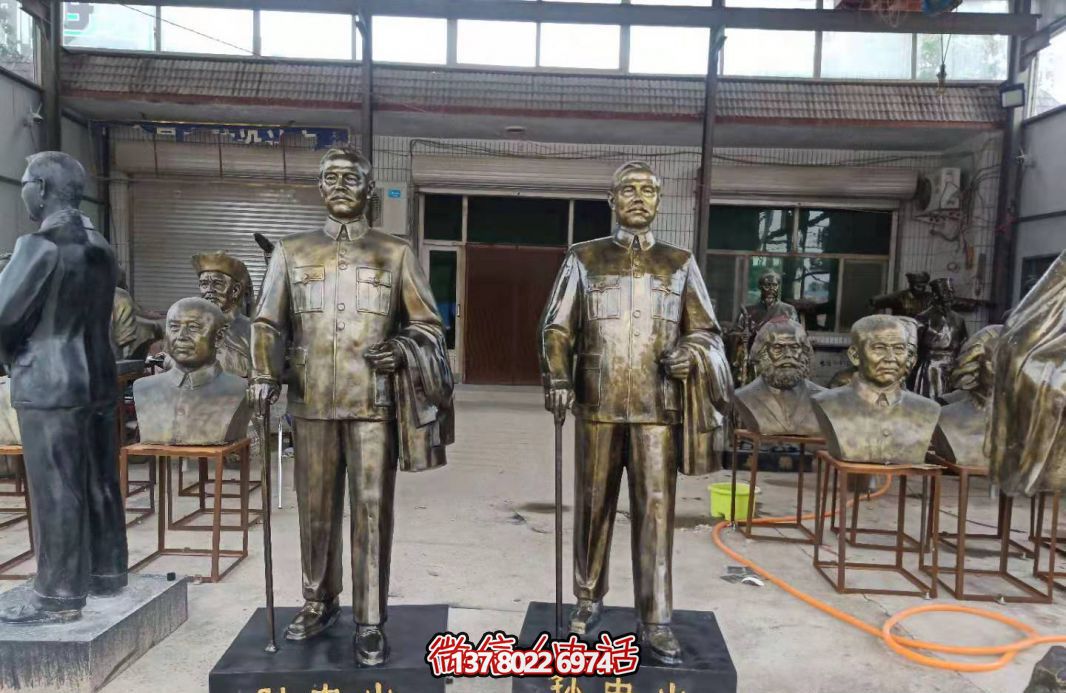 仿銅玻璃鋼孫中山雕塑，點(diǎn)亮校園景區(qū)