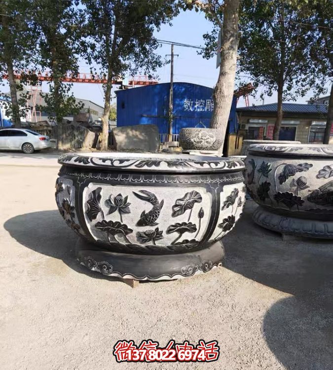 古典仿古石雕魚缸，添點家園庭院荷花水景