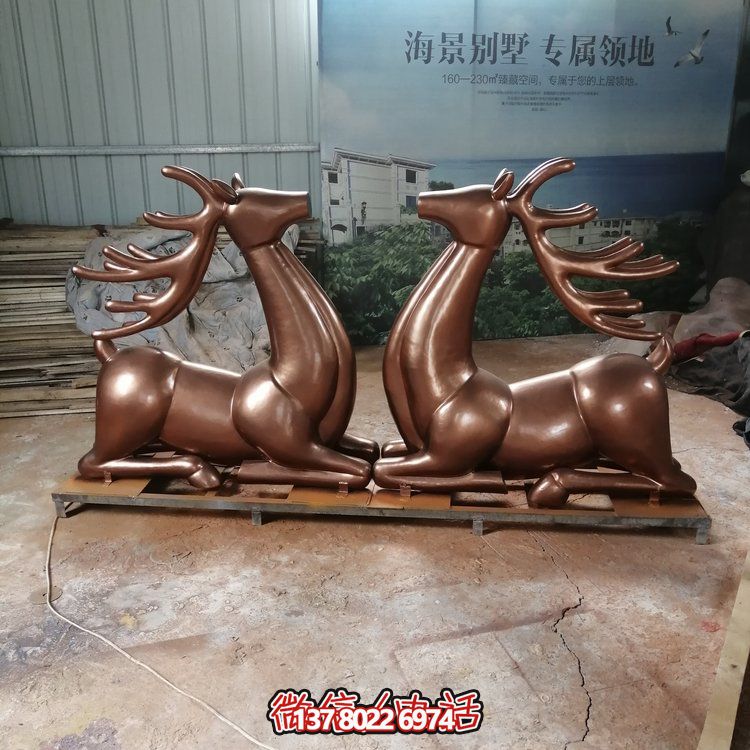 仿銅梅花鹿雕塑玻璃鋼擺件，園林景觀裝飾