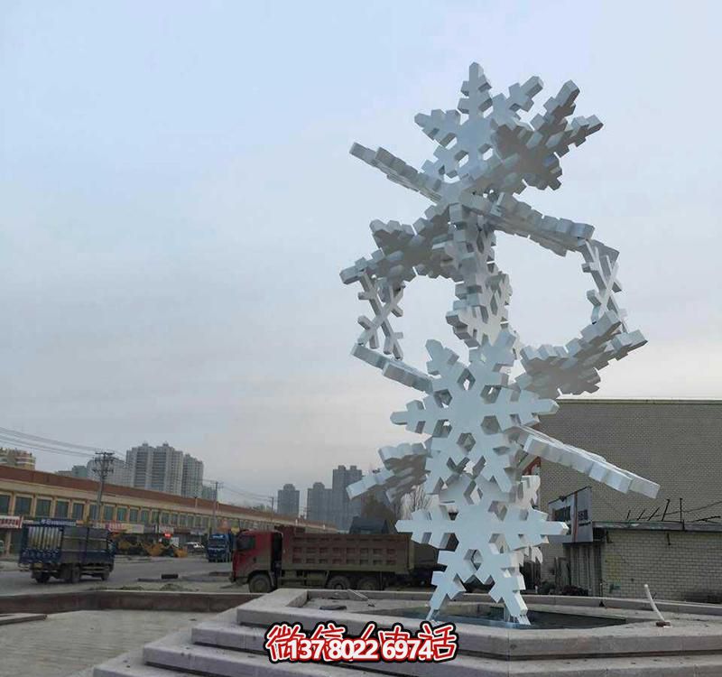 現(xiàn)代不銹鋼雕塑景觀樹(shù)，點(diǎn)亮城市花園