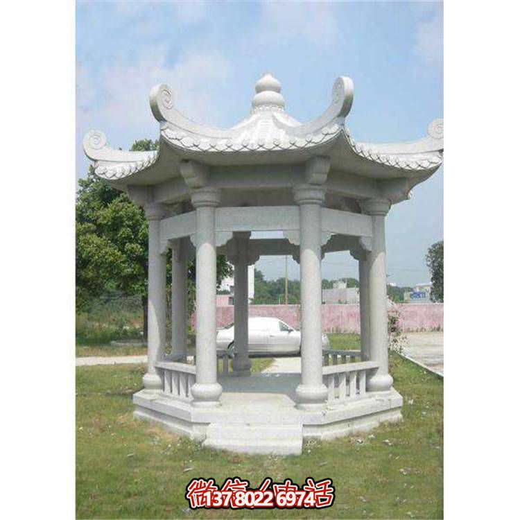 精美石雕涼亭，為公園添彩