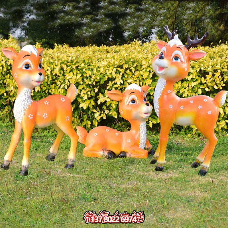 公園草坪玻璃鋼彩繪卡通梅花鹿雕塑 公園草坪玻璃鋼彩繪卡通梅花鹿雕塑