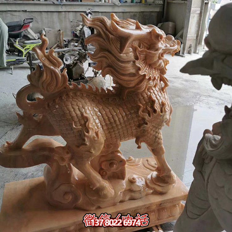 大型庭院門(mén)口晚霞紅石雕園林麒麟