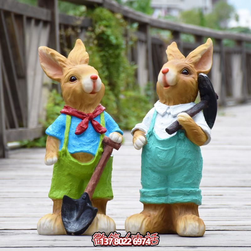 景區(qū)樹(shù)脂彩繪兔子雕塑